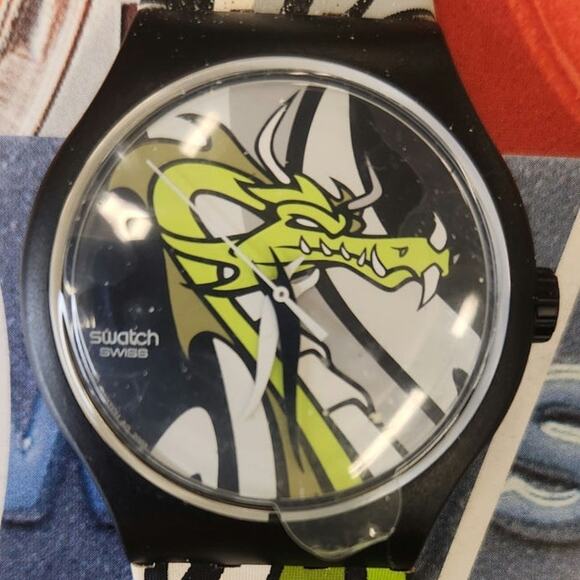 Swatch watch DRAGON'S REVENGE SUDB112 2004 X-LARGE - Picture 8 of 9